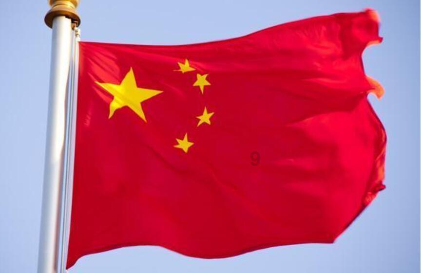 1月22日,河南郑州。用IPTV看电视,主打一个简洁易操作,用户:告别繁琐广告 “开机最多20秒。”